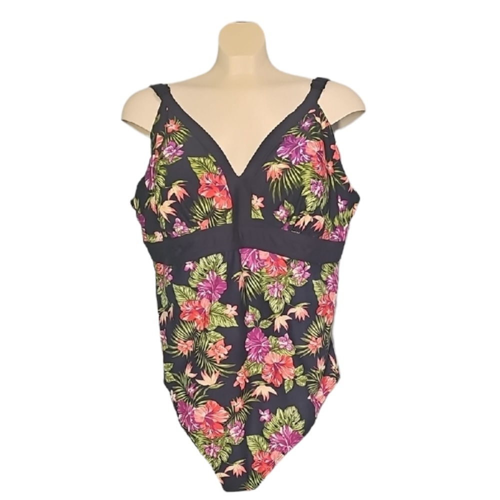 💚 Krista Floral Print Bathing Suit, Size 24W